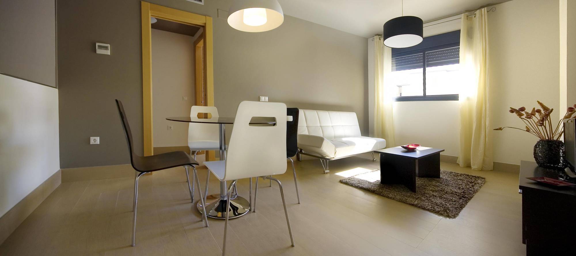 Apartamentos 16:9 Suites Almeria Ngoại thất bức ảnh